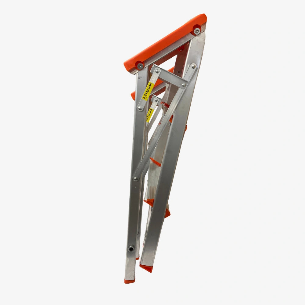 Escalera Tijera de Aluminio 3 Peldaños 120 KG Botafogo